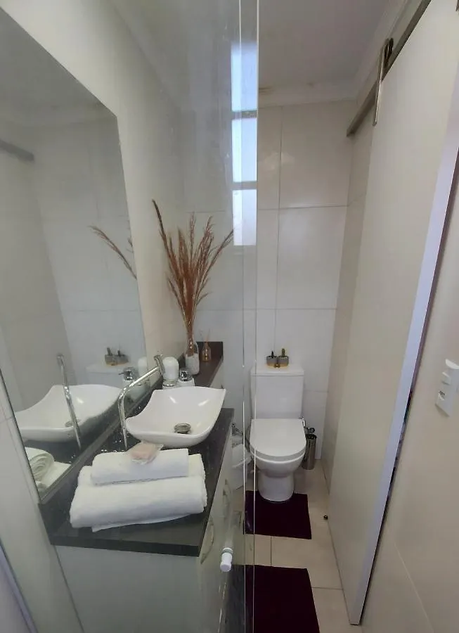 Apto Confortavel Proximo Ao Consulado Americano Porto Alegre